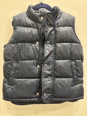 Old Navy Quilted Puffer Vest Size 4T